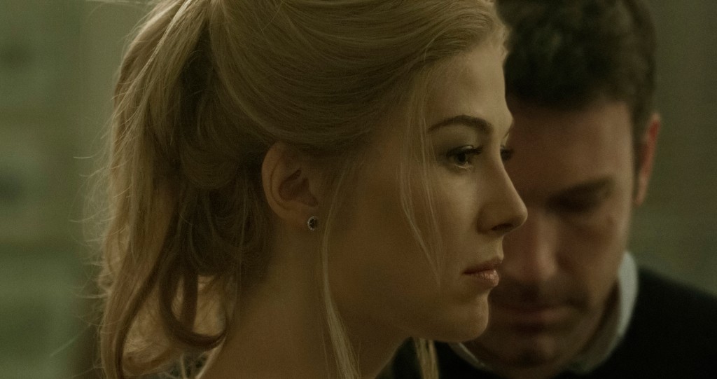 gone-girl-pike-affleck